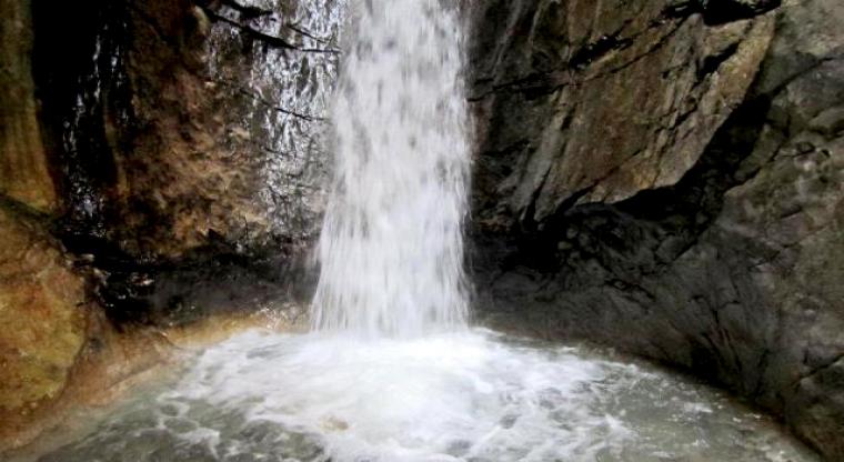 تور یک روزه آبشار لاسم و آبشار شمس آباد |هفته دوم خرداد|