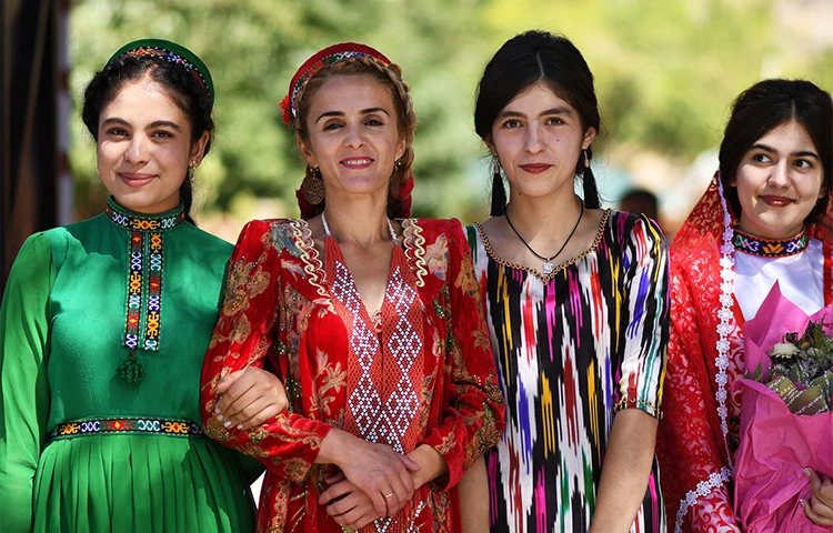 پوشش در تاجیکستان