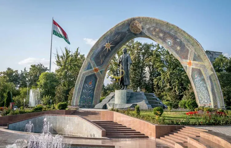 جاهای دیدنی دوشنبه