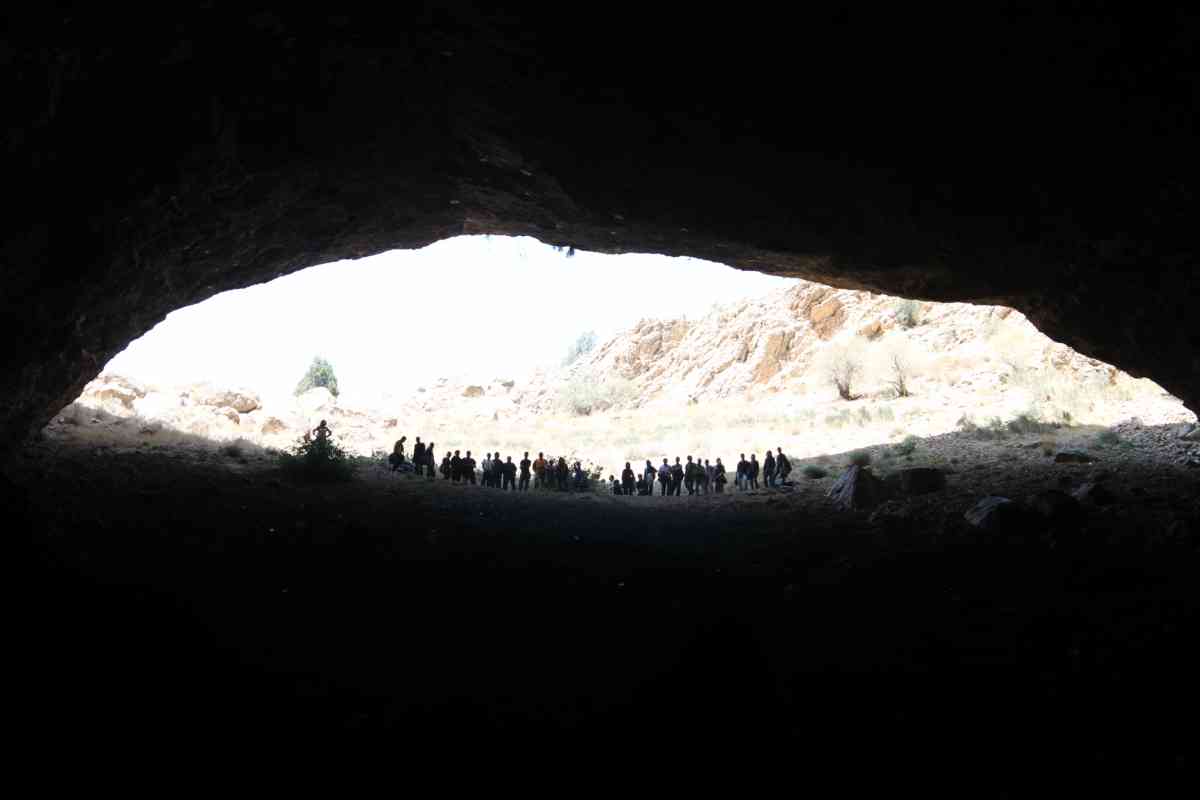 یک سفر یک کتاب |غار رودافشان با همراهی جمیله دارالشفایی| یک سفر یک کتاب |غار رودافشان با همراهی جمیله دارالشفایی|