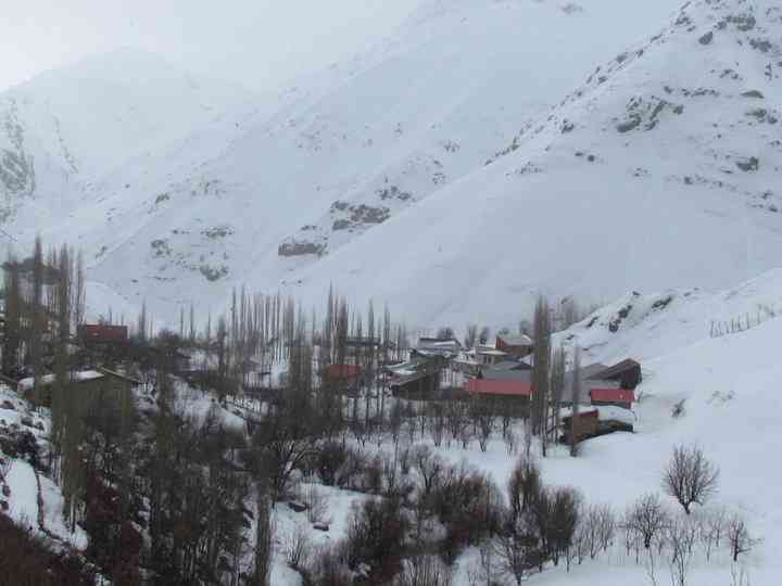 تور یک روزه غار یخ مراد |اجرای زمستانه|  تور یک روزه غار یخ مراد |اجرای زمستانه|