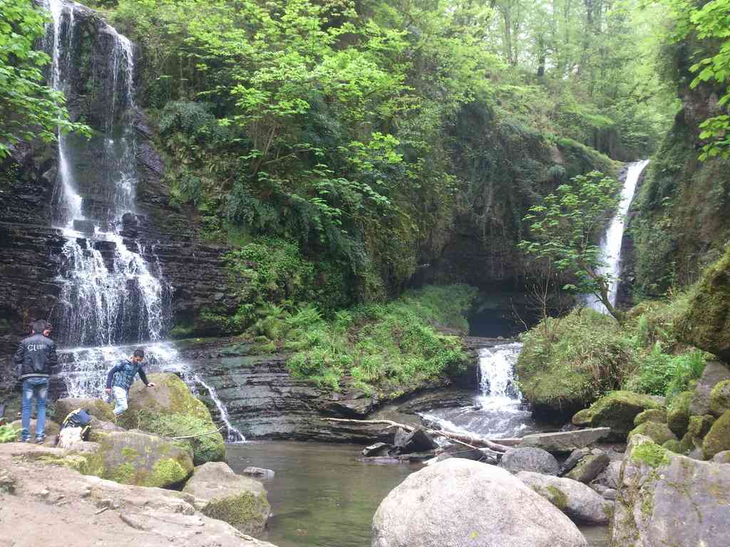 تور گیلان گردی،آبشار زمرد حویق |تور تعطیلات اردیبهشت| تور گیلان گردی،آبشار زمرد حویق |تور تعطیلات اردیبهشت|