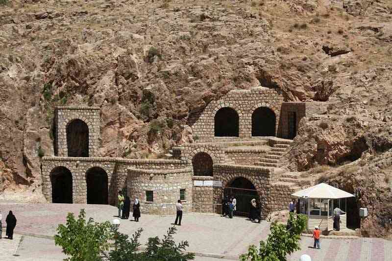 غار کتله خور و گنبد سلطانیه |هفته اول آذر| غار کتله خور و گنبد سلطانیه |هفته اول آذر|