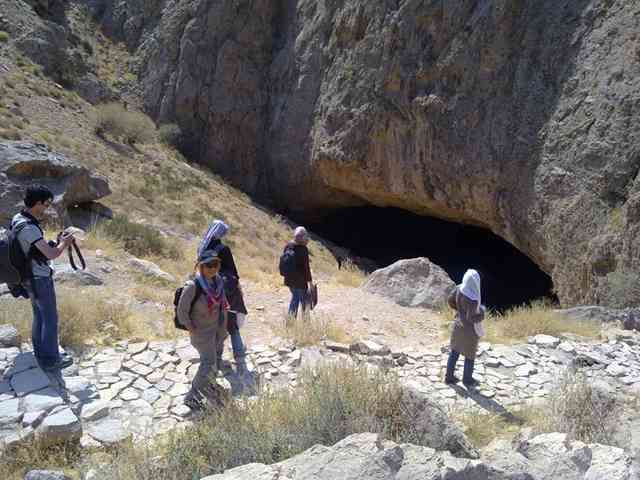 غار رودافشان تور یک روزه غار رودافشان تور یک روزه