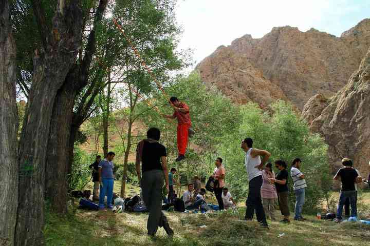 تور یک روزه دشت لزور و تنگه لاسک |اردیبهشت| تور یک روزه دشت لزور و تنگه لاسک |اردیبهشت|