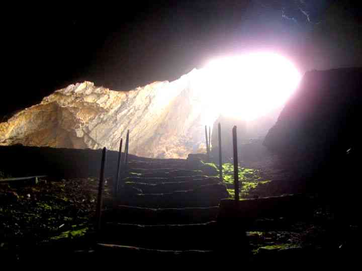 تور یک روزه غار بورنیک |نوروز 94| تور یک روزه غار بورنیک |نوروز 94|