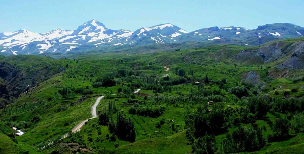 تور طبیعت گردی آذربایجان غربی |دالامپر و مراتع میرگ زیارت |  تور طبیعت گردی آذربایجان غربی |دالامپر و مراتع میرگ زیارت |